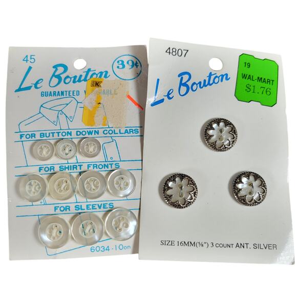 Lot of Vintage Mixed Buttons La Mode, Le Chic, Streamline & More on Cards - Picture 10 of 14